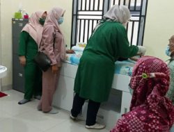 Rivaldy, Bocah Penderita Lumpuh Layu Warga Galang Jalani Terapi