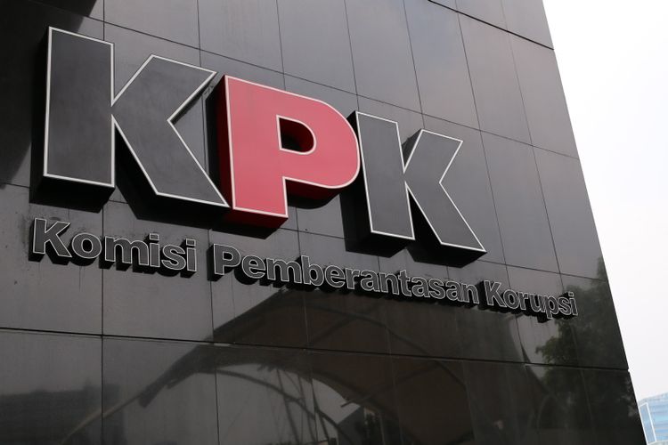 KPK Periksa Humas PT Waru Kaltim Plantation Terkait Suap Bupati PPU
