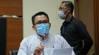 KPK Memeriksa Mantan Wali Kota Balikpapan Rizal Effendi Kasus Suap DAK