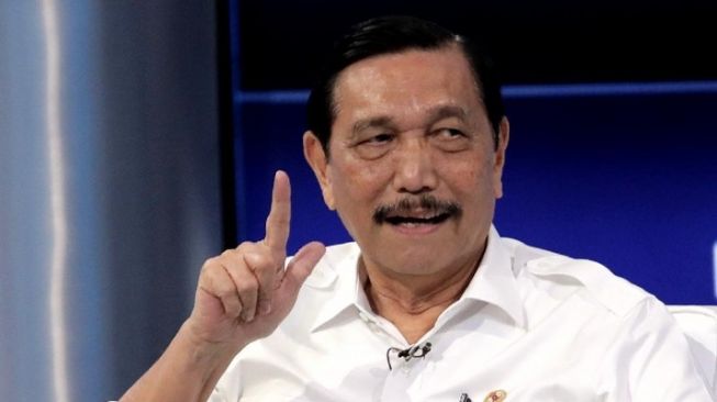 Luhut Tegaskan Tesla Tak Bisa Dikte Pemerintah Lagi