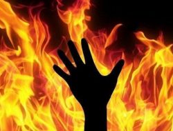 Polisi Di Sumsel Bakar Mantan Usai Diputuskan Karena Ketahuan Beristri