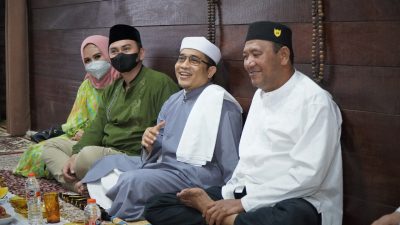 Tuan Guru Babusalam Dukung & Do’akan Afandin Pimpin Langkat