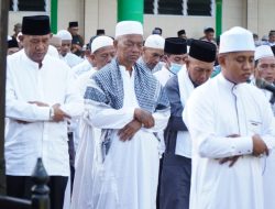 Sholat Ied Berjamaah, Ondim: Ramadhan Jadikan Manusia Paripurna