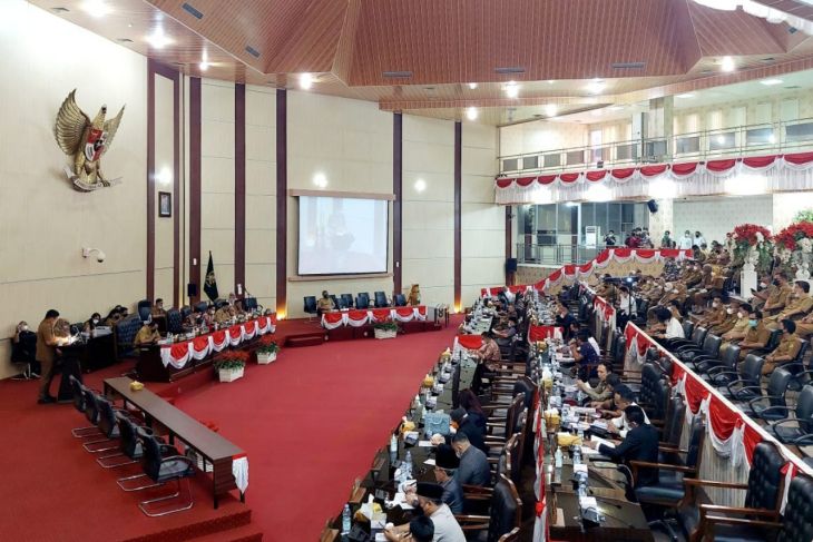 DPRD Medan gelar paripurna penyampaian Wali Kota Medan LPj APBD 2021
