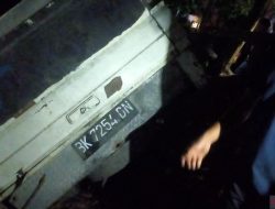 Mini Bus Muatan Drum Solar Tabrak 5 Pengendara, 1 Meninggal Dunia