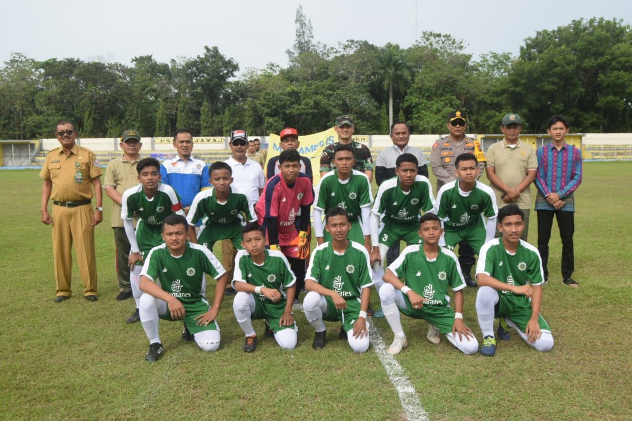 Dandim Buka Turnamen Liga Santri Kodim 0204 DS