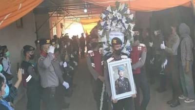 Pemakaman Dengan Upacara Kepolisian Obati Hati Orang Tua Brigadir J