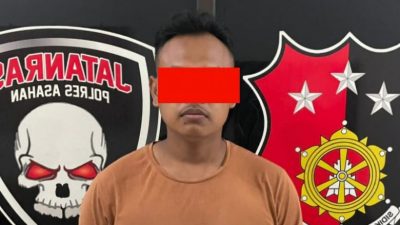 Karyawan Supermarket Maling Pakaian