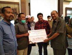 Afandin & Komisi IV DPR RI Serahkan Bantuan Usaha Produktif BKSDA Sumut