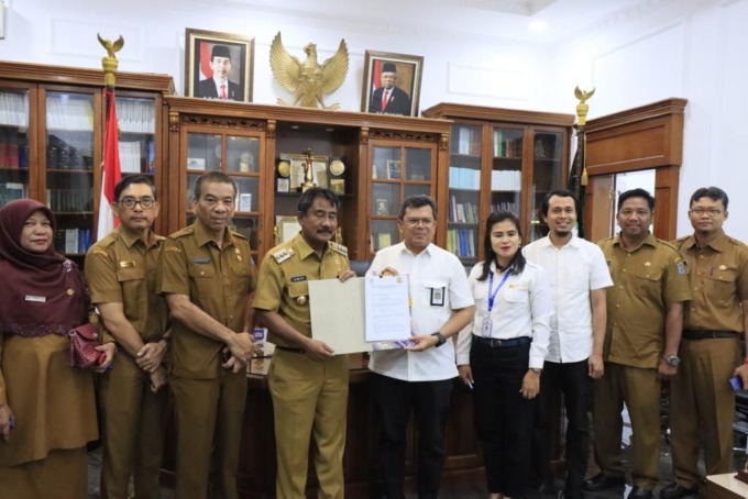 Serah Terima Aset Kegiatan Peningkatan Kualitas Permukiman Kumuh Kawasan Kartini-Setia