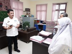 Hari Pertama Kerja Pasca Libur Lebaran 2023, Pj. Wali Kota Sidak Kantor Pelayanan Publik