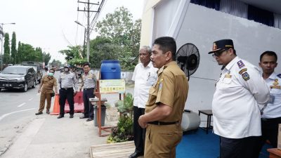 Pj Wali Kota Bersama Kapolres Tinjau Pos Pengamanan dan Pos Pelayanan di Tebingtinggi