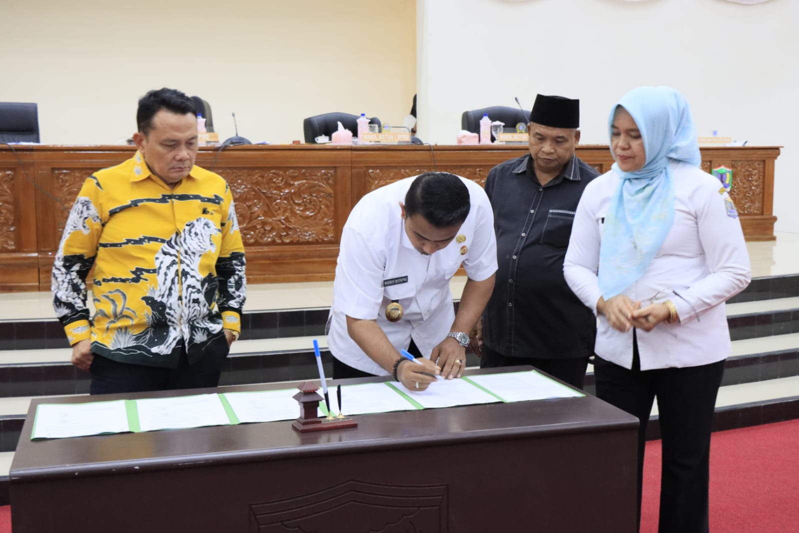 Rapat Paripurna Penetapan Rancangan Peraturan Daerah Kota Binjai tentang Pertanggungjawaban Pelaksanaan APBD TA. 2022