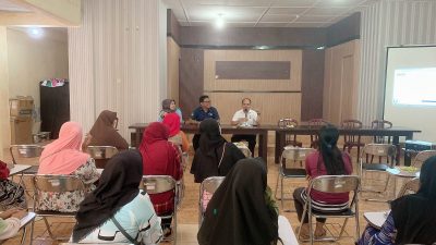 Tingkatkan Ekonomi Keluarga Penerima PKH, Kemensos dan Kemenkominfo Berikan Pendidikan Literasi Digital