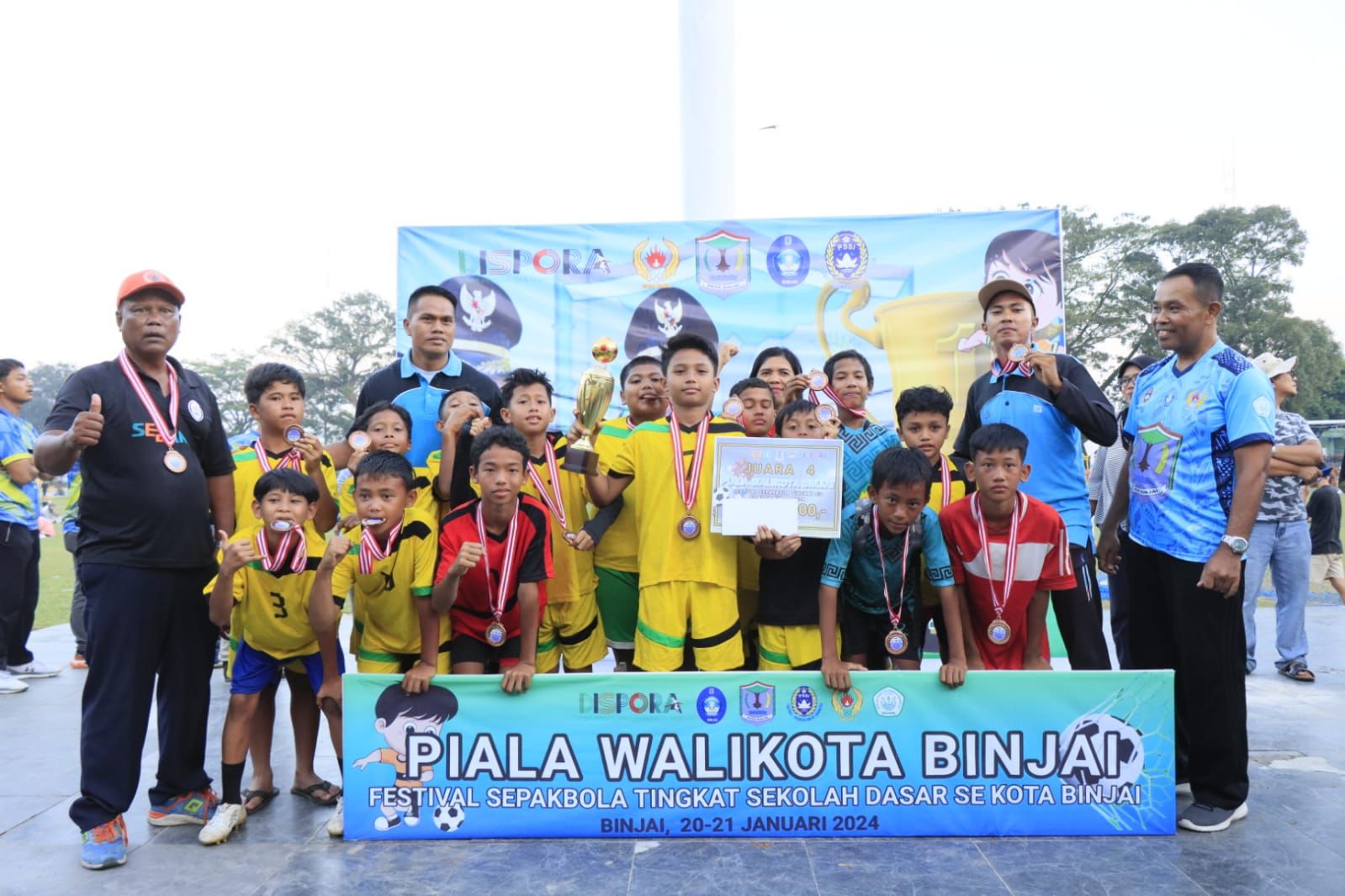 Babak Final dan Penutupan Festival Sepak Bola Usia Dini Kota Binjai