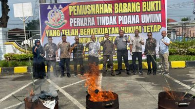 Pemko Binjai Ikuti Pemusnahan Barang Bukti Tindak Pidana Umum Bersama Kejari Binjai