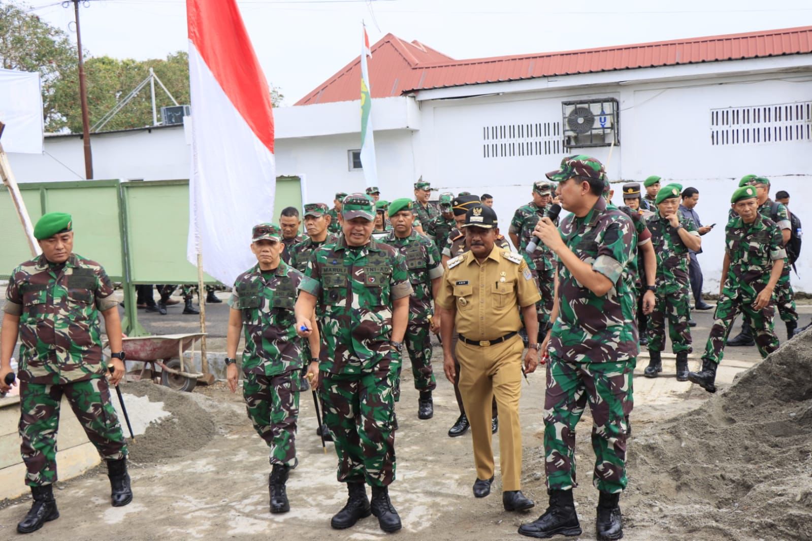 Wali Kota Binjai Turut Dampingi Kunjungan Kerja KASAD Di Kodim 0203/Lkt