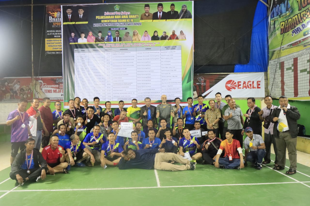 Asisten III Pemko Binjai Tutup Turnamen Bulu Tangkis PB Kemenag