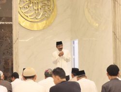 Wali Kota Binjai Shalat Tarawih Perdana di Masjid Al-Fatih