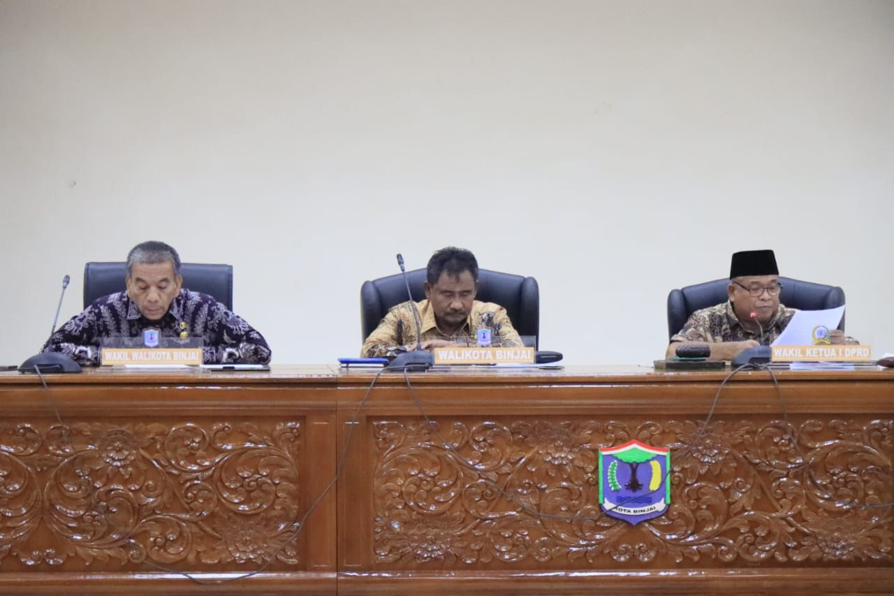 Rapat Paripurna Penyampaian LKPJ dan Penetapan Usulan Propemperda
