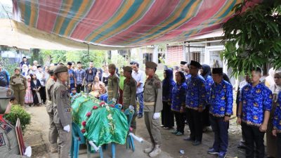 Bentuk Penghormatan Terakhir, Korpri Unit Dinas Kominfo Gelar Upacara Pelepasan Jenazah Untuk Almarhum Mardin Haviz Malau