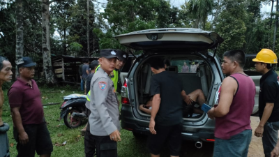 4 Pria Disambar Petir, 2 Orang Tewas