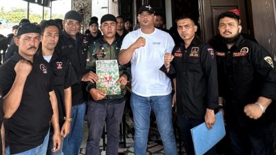 Ketua Satgas GRIB Jaya Sumut, Govindo Tarigan bersama Pengurus DPC Karo, Tebingtinggi, Labura dan Tanjungbalai di Coffe Day Binjai, Rabu (19/6/24).