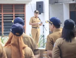 Pimpin Apel Gabungan, Staf Ahli Minta Lurah dan Kepling Gencarkan Sosialisasi Taat PBB