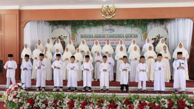 Wisuda Akbar Tahfizul Qur'an Yayasan Wakaf Al Kaffah, Asisten II Berpesan Tetap Istiqomah Jaga Hafalan Al-Quran