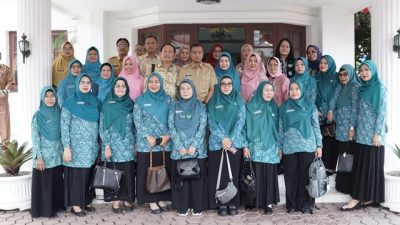 Pj. Wali Kota Apresiasi Kelurahan Deblod Sundoro Masuk Nominasi Lomba HKG PKK