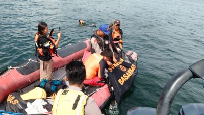 Wanita Depresi Bunuh Diri ke Danau Toba