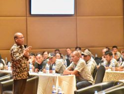 Pj Bupati Tapanuli Tengah Narasumber Bagi Kades dan Ketua BPD Se-Kabupaten