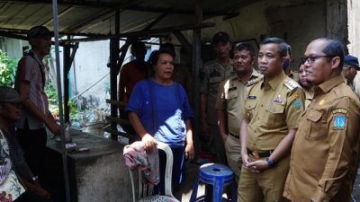 Tinjau Pasar Senangin, Pj. Wali Kota Tebing Tinggi Beri Himbauan Ciptakan Suasana Nyaman Berbelanja