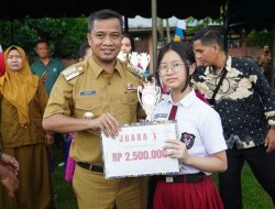 Pj. Walikota Tebing Tinggi Berikan Penghargaan Kepada 72 Siswa Berprestasi Pada Ajang OSN, O2SN, dan FLS2SN Tingkat Kota