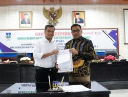 Rapat Paripurna DPRD, Penjabat Wali Kota Tebing Tinggi Sampaikan Nota Pengantar Terhadap Pembahasan RANPERDA Tentang RTR Dan Nota Keuangan 2025 RANPERDA Tentang APBD