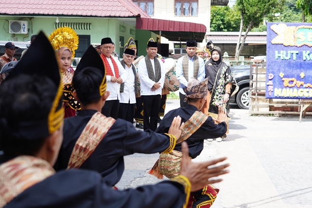 Hadiri Hut Ke-1 Bundo Kanduang, Pj. Wali Kota Tebing Tinggi Berharap Organisasi Bundo Kanduang Dapat Menjadi Wadah Silaturahmi dan Agen Perubahan di Tengah Masyarakat