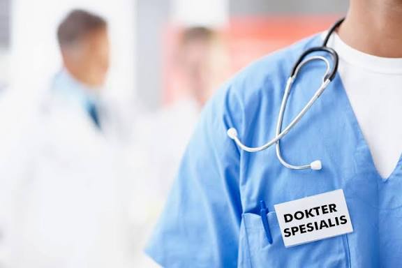 Prabowo Tetapkan Tunjangan Rp30 Juta per Bulan untuk Dokter Spesialis di Daerah Terpencil