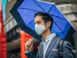 Tips Jaga Kesehatan di Musim Hujan, Jangan Sampai Tubuh Tumbang