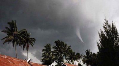 PuDiterjang Puting Beliung,16 Rumah Warga Rusak di Sipoholon dan Tarutung