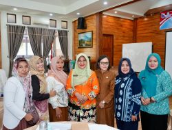 Dekranasda Kota Binjai Dorong UMKM Lewat Pelatihan Batik Motif Rambutan
