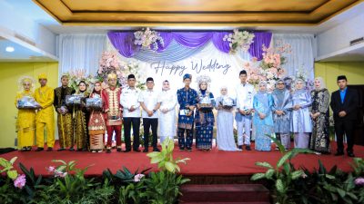 Zakiyuddin Harahap Hadiri Nikah Massal 23 Pasangan