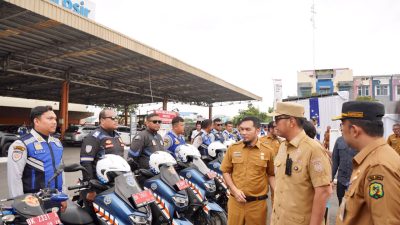 Rico Waas Temukan Kendaraan Tak Bayar Pajak dan Tanpa Plat